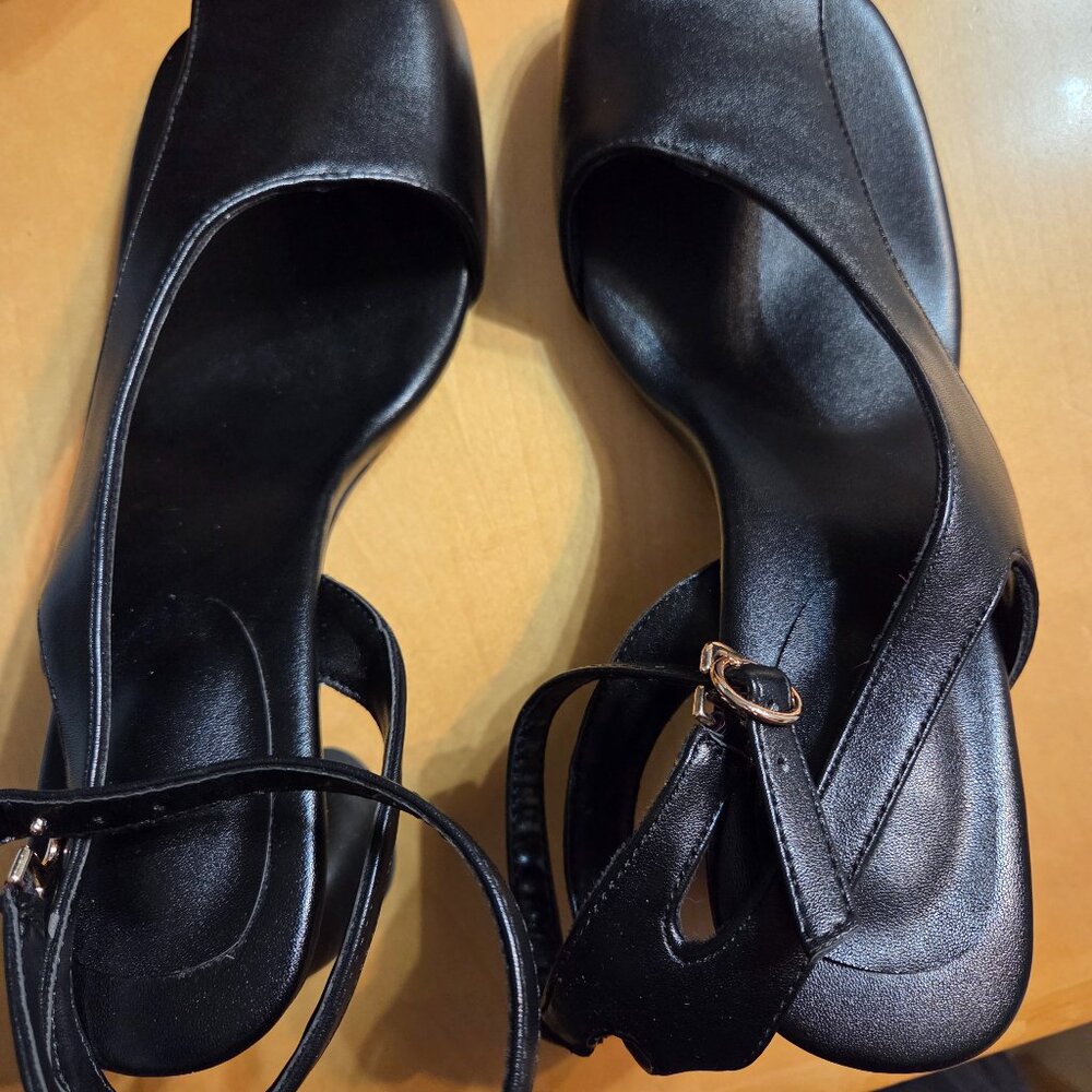 Unbranded Sandal